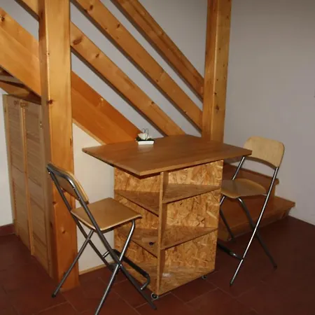 Ubytovani V Zelenci 3*